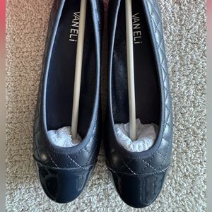 Vaneli Navy Quilted Women's Flats